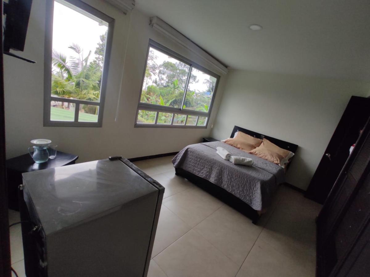 Habitación privada en Finca turística Hualcala La Mesa  Exterior foto